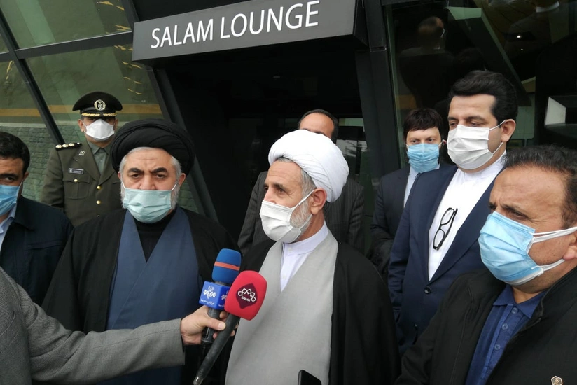 Iranian parliamentary delegation arrives in Azerbaijan