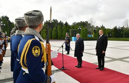 Official welcoming ceremony held for King Abdullah II of Jordan