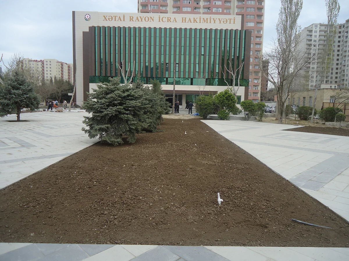 Xətai Rayon İcra Hakimiyyəti məhkəməyə verilib