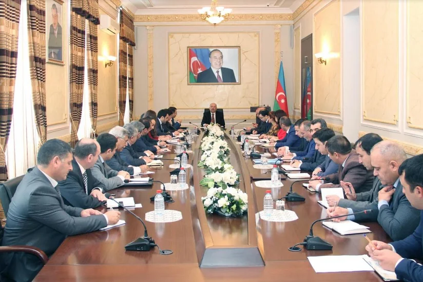 Dini Qurumlarla İş üzrə Dövlət Komitəsində müşavirə keçirilib