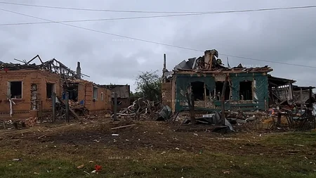 Mass evacuation from villages of Ukraine's Sumy region bordering Kursk - PHOTOS