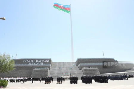 Azərbaycanda xidmətə yeni qəbul olunmuş gömrükçülər and içib