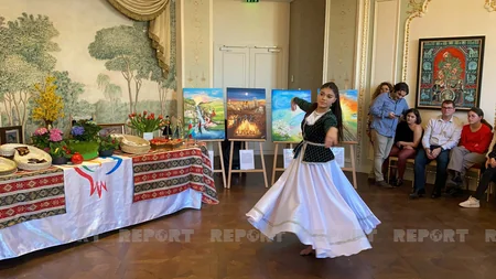 В Париже для детей организован праздник Новруз