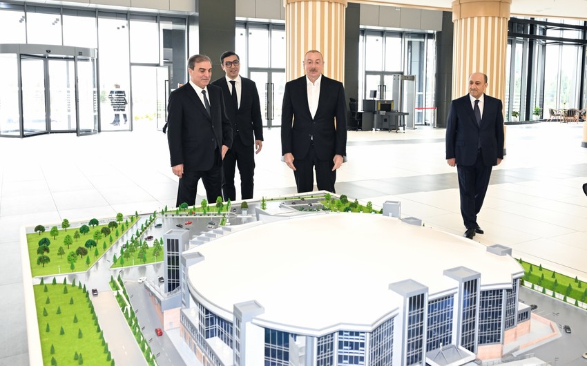 Prezident Gəncə İdman Sarayının açılışında iştirak edib - YENİLƏNİB