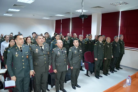 Kahramanmaraşda fəaliyyət göstərən hərbi tibb personalımız təltif olunub