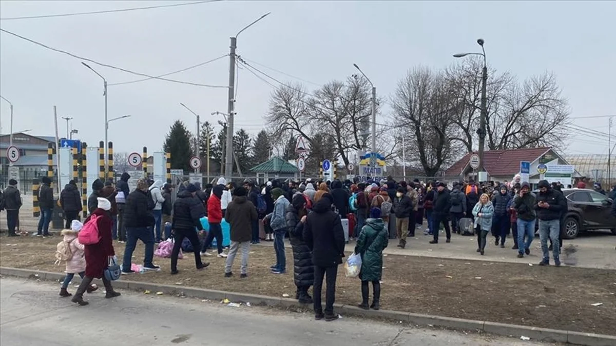 ООН: Число беженцев из Украины в соседних странах достигло 3 млн