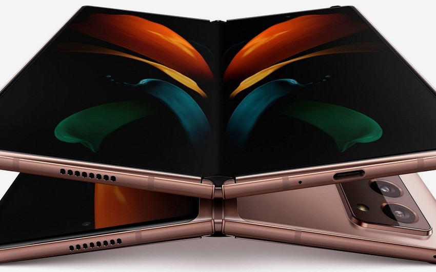 Samsung представила смартфон с гибким экраном Galaxy Z Fold2