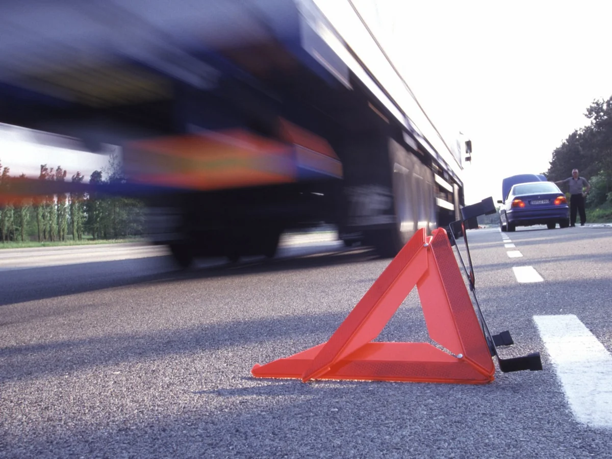 Çeçenistanda baş vermiş yol qəzasında 7 nəfər ölüb