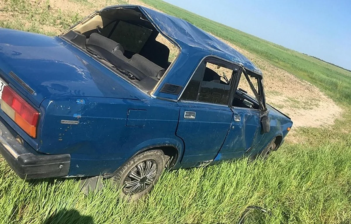 Biləsuvarda avtomobil aşıb, xəsarət alanlar var 