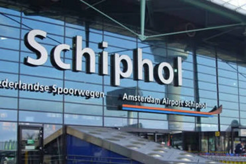 ​Amsterdamda güclü külək səbəbindən 80 aviareys təxirə salınıb