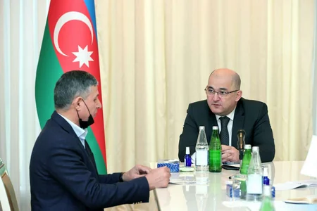 Şahin Bağırov Goranboyda vətəndaşları qəbul edib