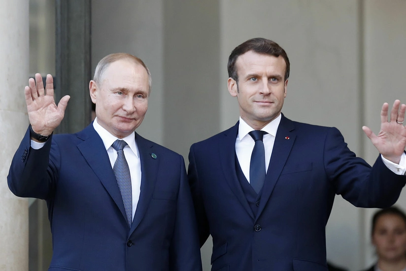 Makron və Putin Ukrayna məsələsini müzakirə ediblər