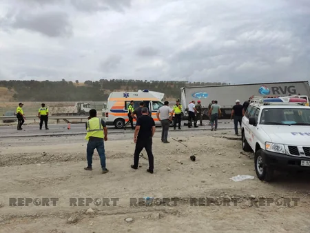 Bakı-Quba yolunda TIR-ın iştirakı ilə qəza baş verib, ölən var - YENİLƏNİB