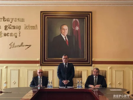 Bakı Dövlət Universitetinin yeni rektoru kollektivə təqdim olunub - FOTOLAR