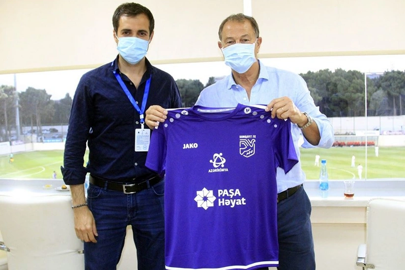 Millimizin baş məşqçisi klub prezidenti ilə görüşdü