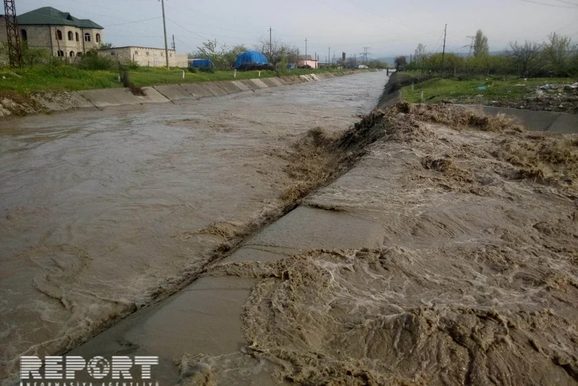 ​Samur-Abşeron su kanalında daşma təhlükəsi yaranıb - FOTO - VİDEO