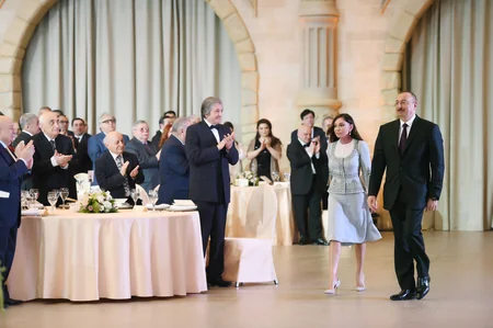 Prezident İlham Əliyevin iştirakı ilə 28 May  Respublika Günü münasibətilə rəsmi qəbul keçirilir - YENİLƏNİB