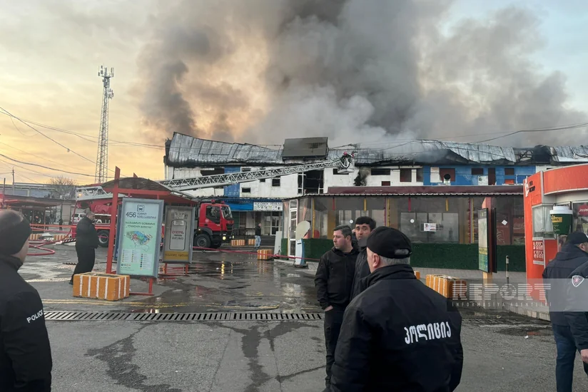 Tbilisinin Lilo Mall bazarındakı yanğın lokallaşdırılıb - YENİLƏNİB