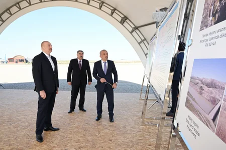 Prezident İlham Əliyev Şirvan suvarma kanalının təməlini qoyub, çıxış edib - YENİLƏNİB