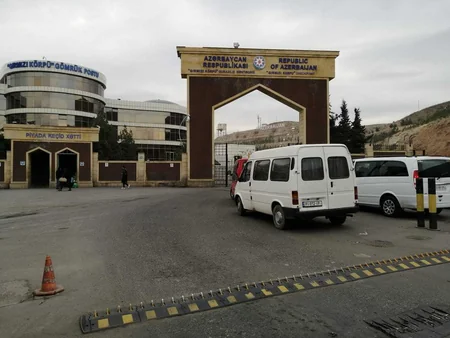 Dövlət sərhədində keçidlə bağlı məhdudiyyətlərin tətbiqi barədə məlumatlar yanlışdır