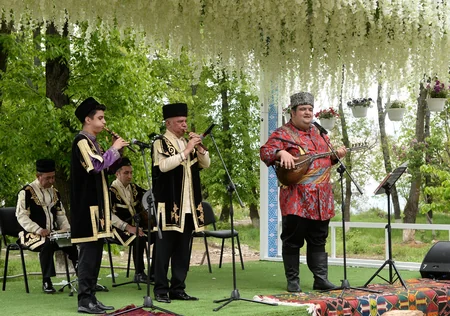 “Xarıbülbül” Beynəlxalq Musiqi Festivalı başlayıb