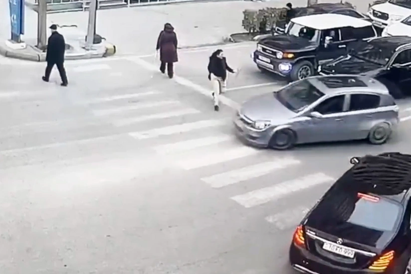 Bakıda narkotik vasitənin təsiri altında 10-dan çox avtomobilə ziyan vuran sürücü həbs edilib