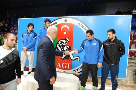 Güləş üzrə Azərbaycan çempionatının açılış mərasimi keçirilib