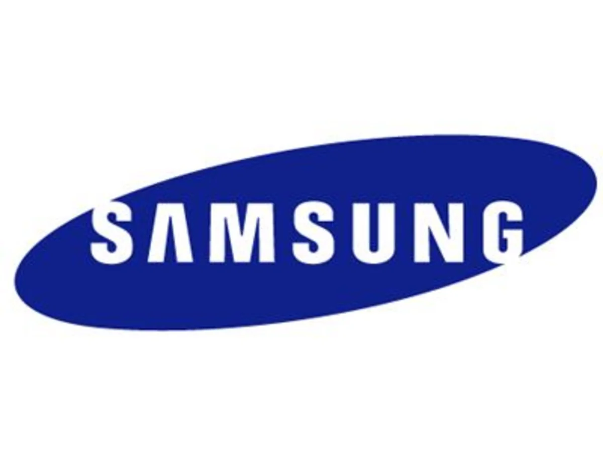 Samsung smartfonların satışına görə dünya lideri olub