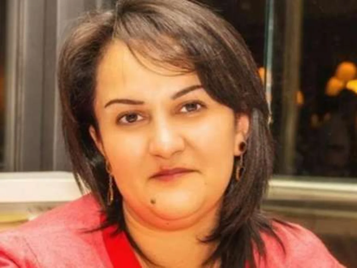 Bələdiyyə sədrini və həyat yoldaşını öldürən şəxsin məhkəmə istintaqı başa çatıb