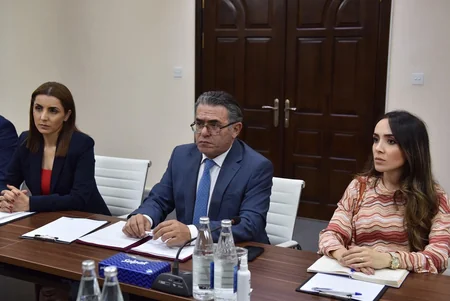 “Açıq hökumətin təşviqində və korrupsiyaya qarşı mübarizədə medianın rolu” mövzusunda dəyirmi masa keçirilib