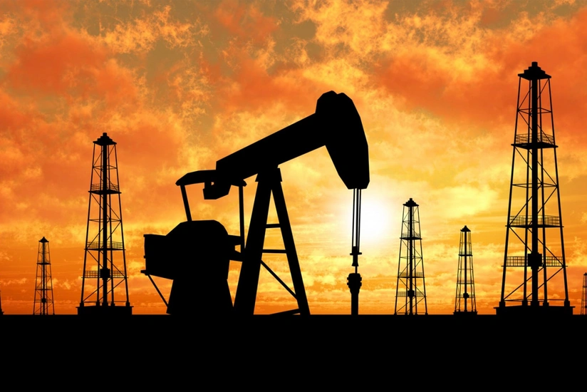 Azerbaijan cuts oil exports by 4%