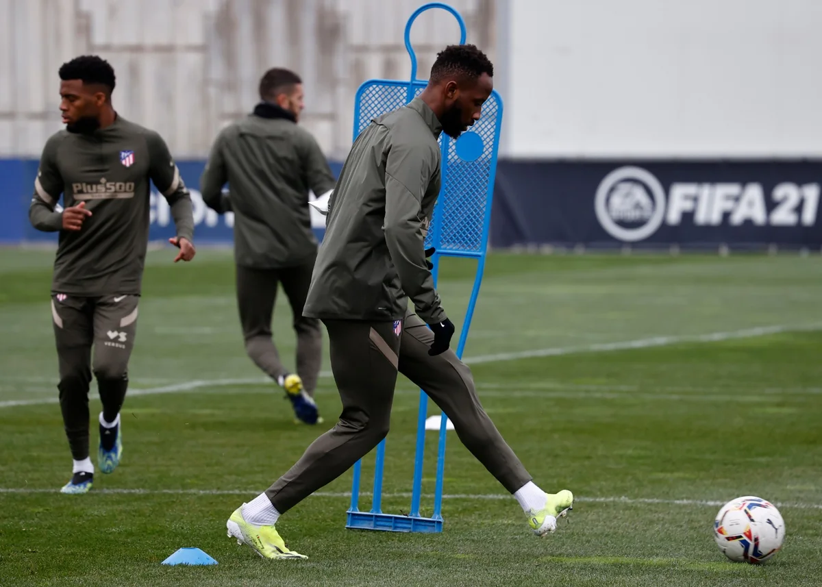 Atletikonun daha bir futbolçusu koronavirusa yoluxdu