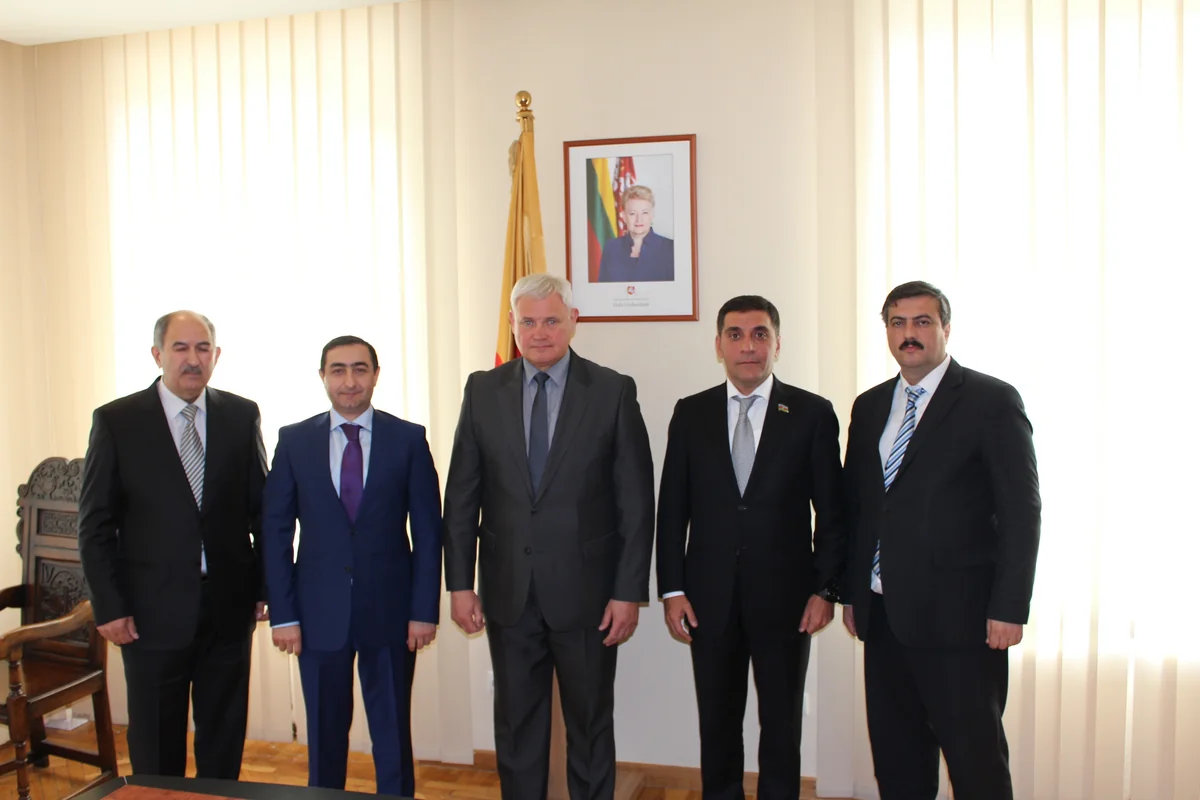 Azərbaycan səfiri və deputatlar Litvanın Klaypeda şəhərinə səfər ediblər
