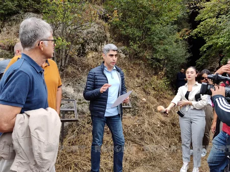 Зарубежные путешественники ознакомились с центром города Физули