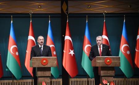 Azerbaijani and Turkish presidents making joint statements to press