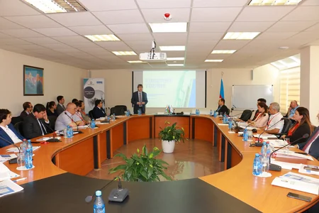 Bakıda korporativ idarəetmə üzrə təlim-seminar keçirilib