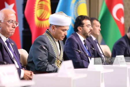 Bakıda “Türk-İslam irsinin zənginliyi və onun zamanımızın aktual problemləri qarşısında dəyəri” mövzusunda konfrans keçirilib