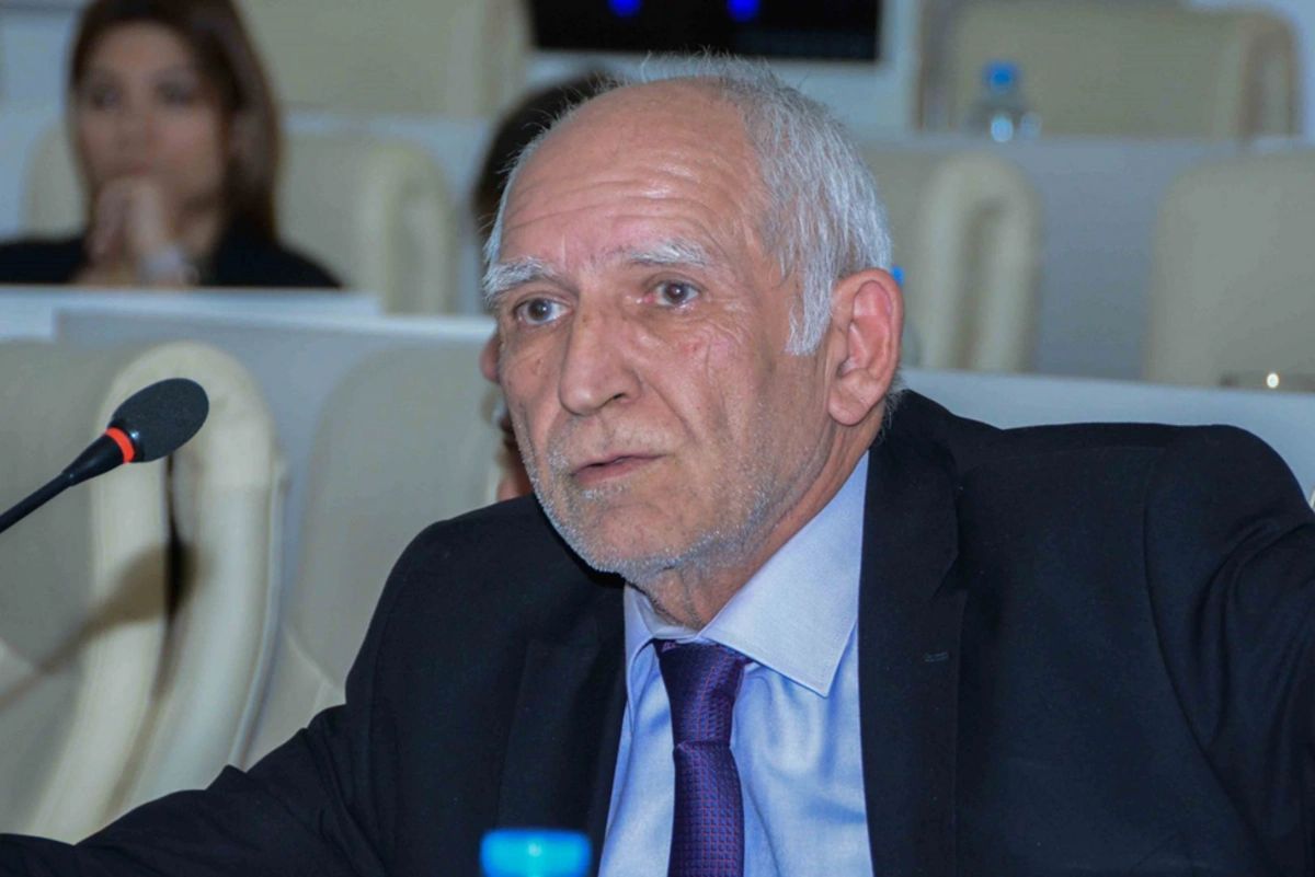 Təhsil eksperti Nadir İsrafilov vəfat edib