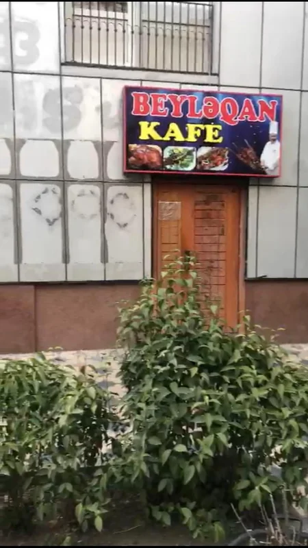 Bakıda karantini pozan kafenin icarədarı cəzalandırıldı