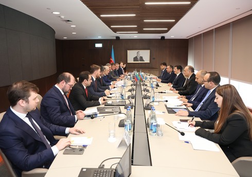Azərbaycan Dağıstanla ticarət və investisiya əməkdaşlığını möhkəmləndirilməsini müzakirə edib