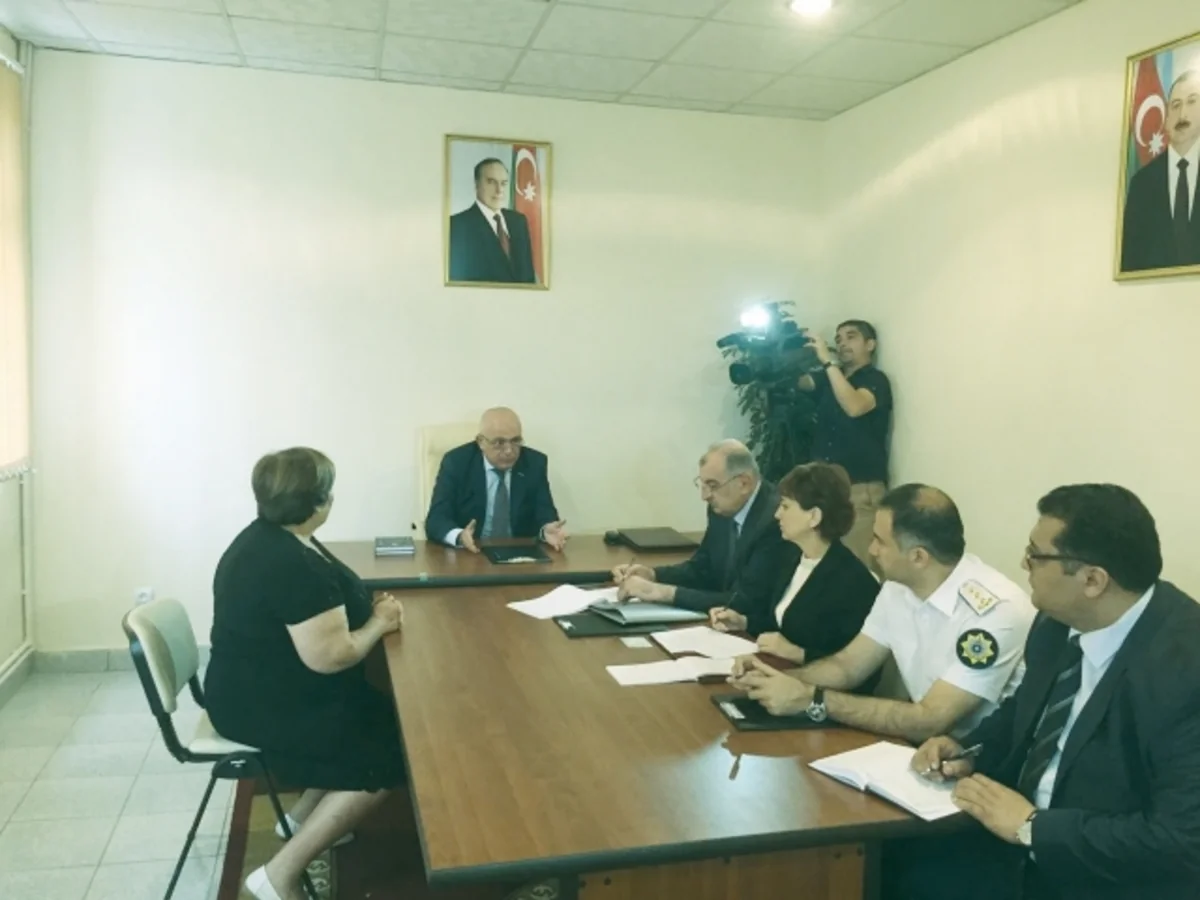 ​Dövlət Gömrük Komitəsinin sədri Gədəbəydə vətəndaşlarla görüşüb