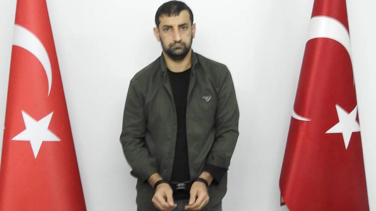 Türkiyə MİT PKK terror təşkilatının məsul şəxsini xaricdə saxlayaraq ölkəyə gətirib