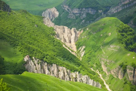 Şahdağ Turizm Mərkəzi yay mövsümünü açıq elan edib