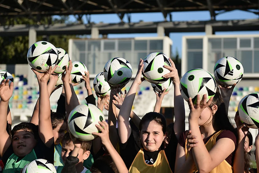 UEFA-nın dəstəyi ilə Ağcabədidə futbol festivalı keçirilib