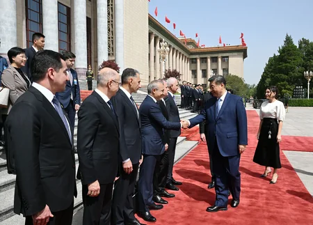 Azərbaycan Prezidenti İlham Əliyevin Pekində rəsmi qarşılanma mərasimi olub
