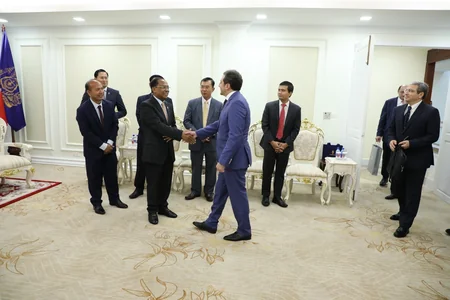 Azerbaijani Deputy FM discus new spheres of co-op with Cambodian officials