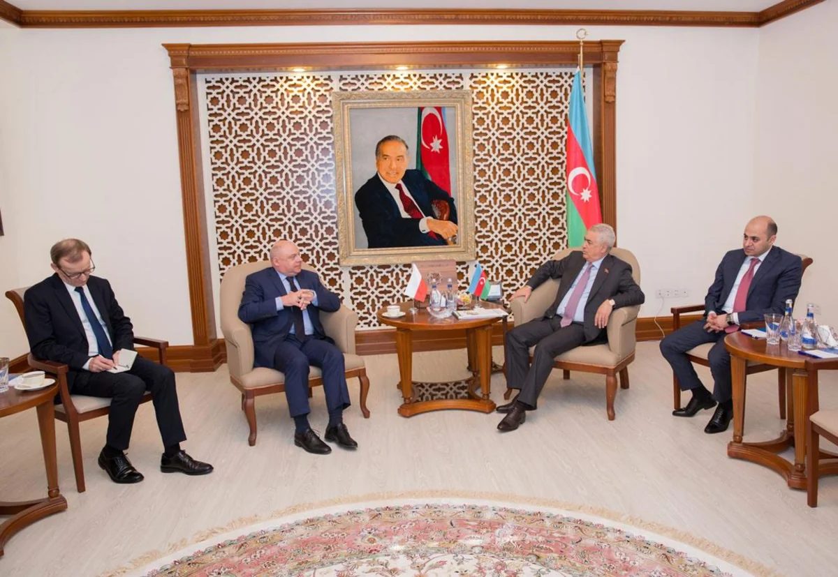 Azərbaycan və Polşa dəmiryolu sahəsində ikitərəfli əməkdaşlığı genişləndirir