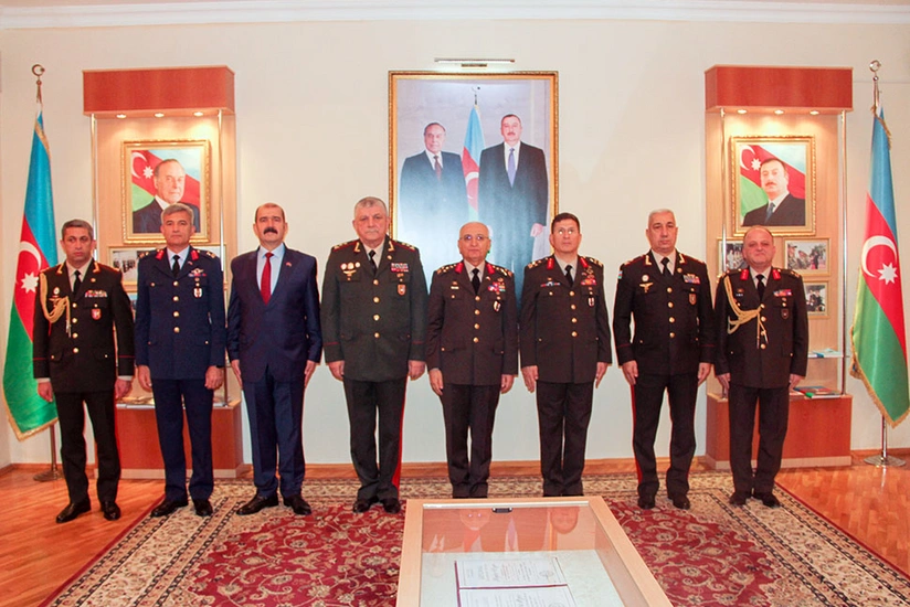 Azərbaycan və Türkiyə generalları hərbi təhsil sahəsində görülən işləri müzakirə ediblər