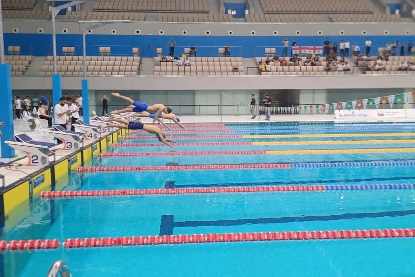 Üzgüçülük üzrə Azərbaycan çempionatı start götürüb