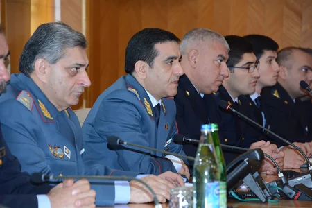 Gömrük əməkdaşlarının attestasiyası keçirilir
